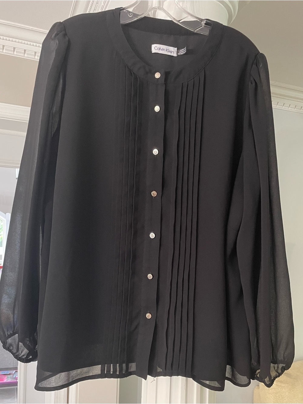 Calvin Klein women’s Black Sheer Pleated placket Button front Blouse